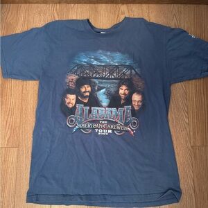 Vintage Alabama Tour 2003 Blue Graphic T-Shirt